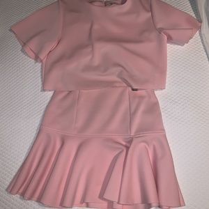 Set - Great to wear to a wedding, party or formal!